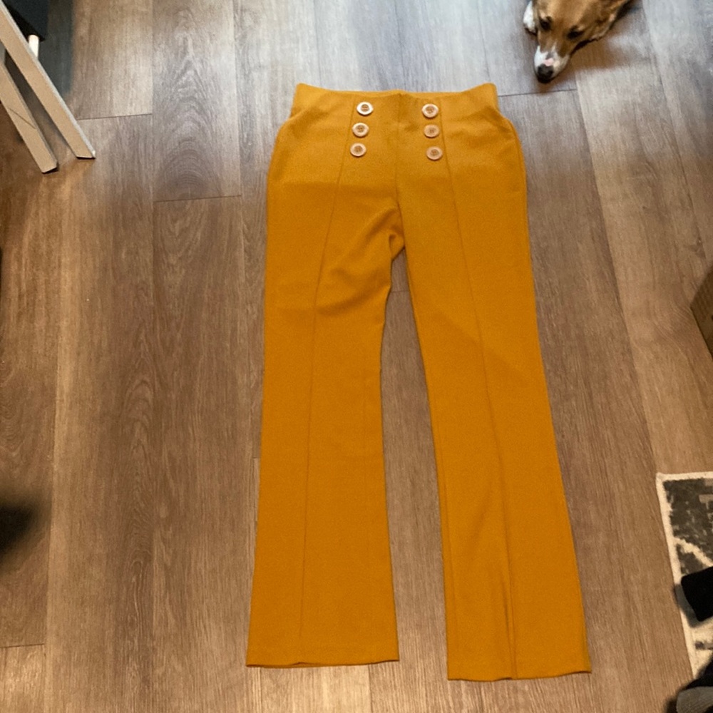 High waisted pants